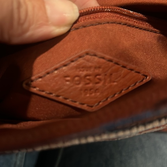 Fossil Kinley Fabric Small Crossbody - Picture 5 of 7
